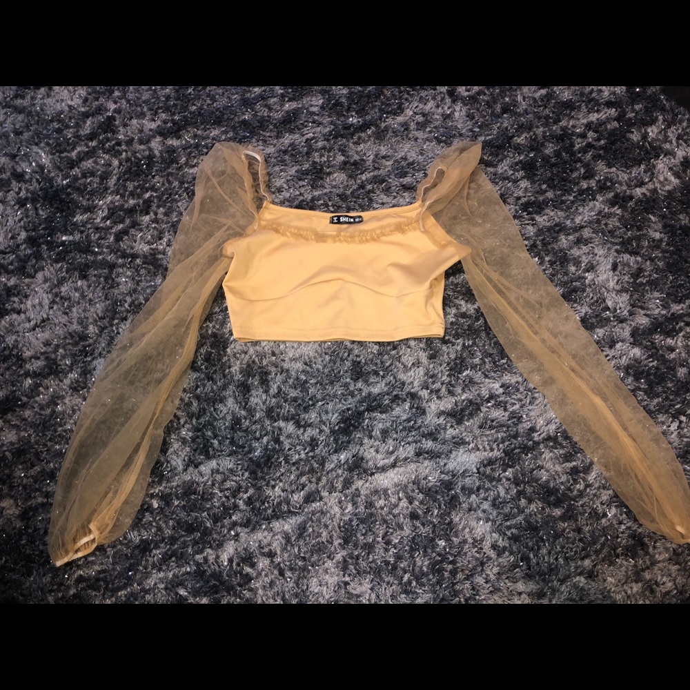 Crop top